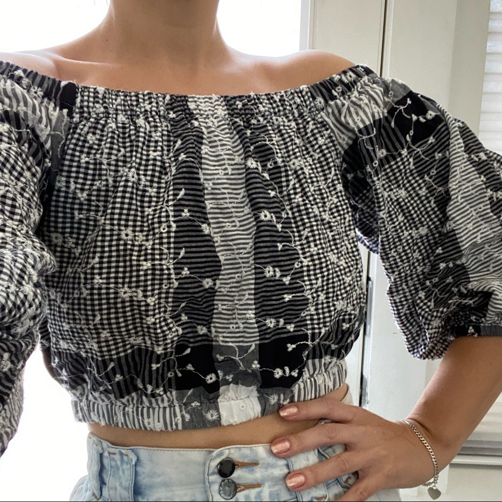 Off shoulder peasant top
